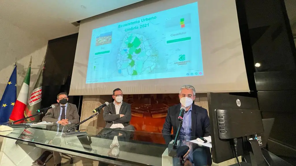 web app ecosistema urbano 1 min gisAction Technology for Sustainable Development